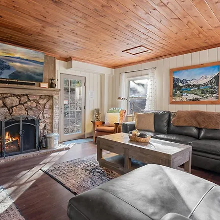 Warbler'S Roost - Perfect Vintage Cabin In The Woods